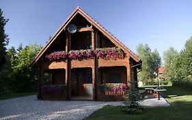 Lakeside Cottage
